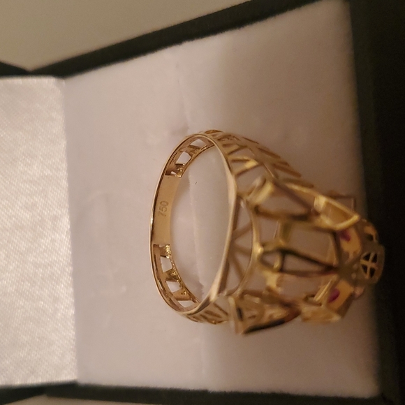 Ring - Picture 6 of 6